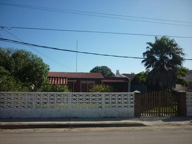 C2557f11